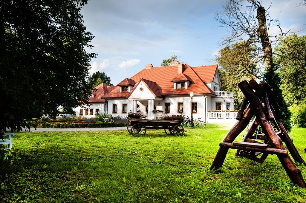 Dwor Osmolice Bed & Breakfast Bialki Dolne Eksteriør bilde