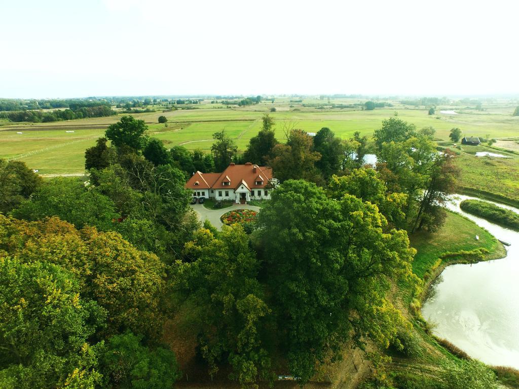 Dwor Osmolice Bed & Breakfast Bialki Dolne Eksteriør bilde