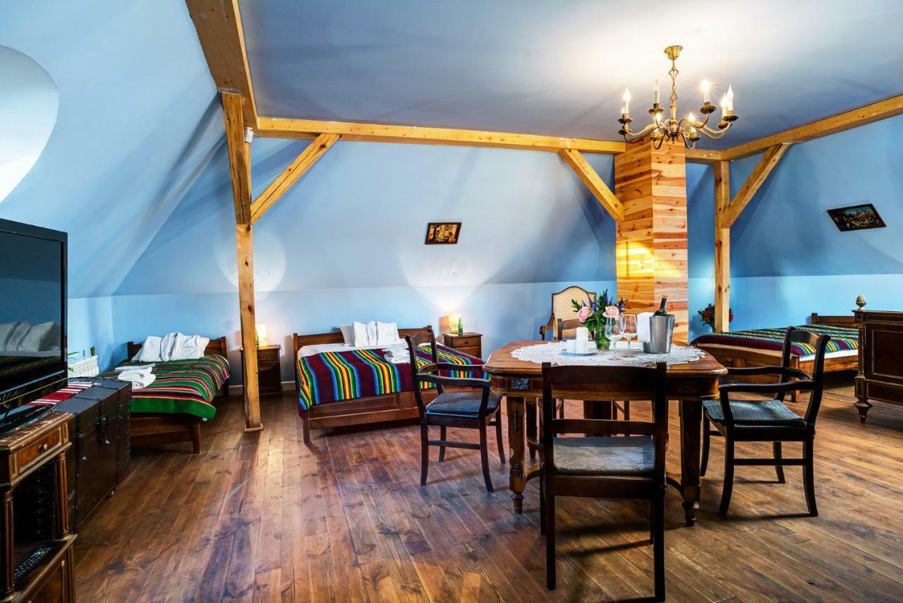 Dwor Osmolice Bed & Breakfast Bialki Dolne Eksteriør bilde
