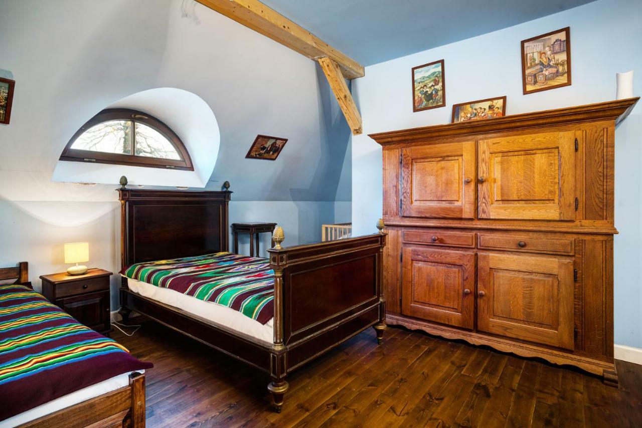 Dwor Osmolice Bed & Breakfast Bialki Dolne Eksteriør bilde