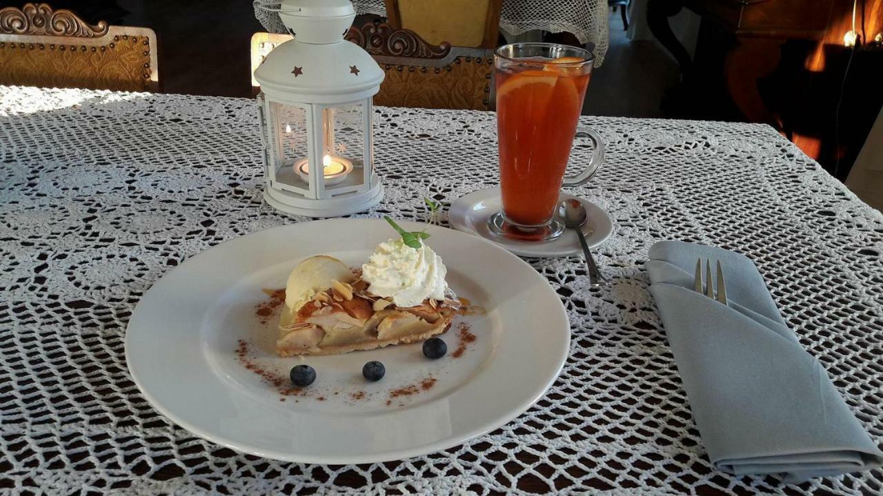 Dwor Osmolice Bed & Breakfast Bialki Dolne Eksteriør bilde